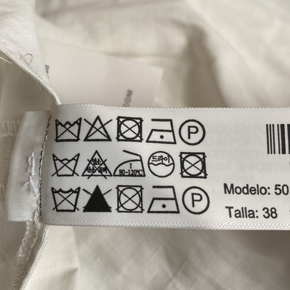 NWT. Massimo Dutti White Wide-Leg Waxed Trousers with Buttoned Strip. Size 6. - Picture 11 of 12